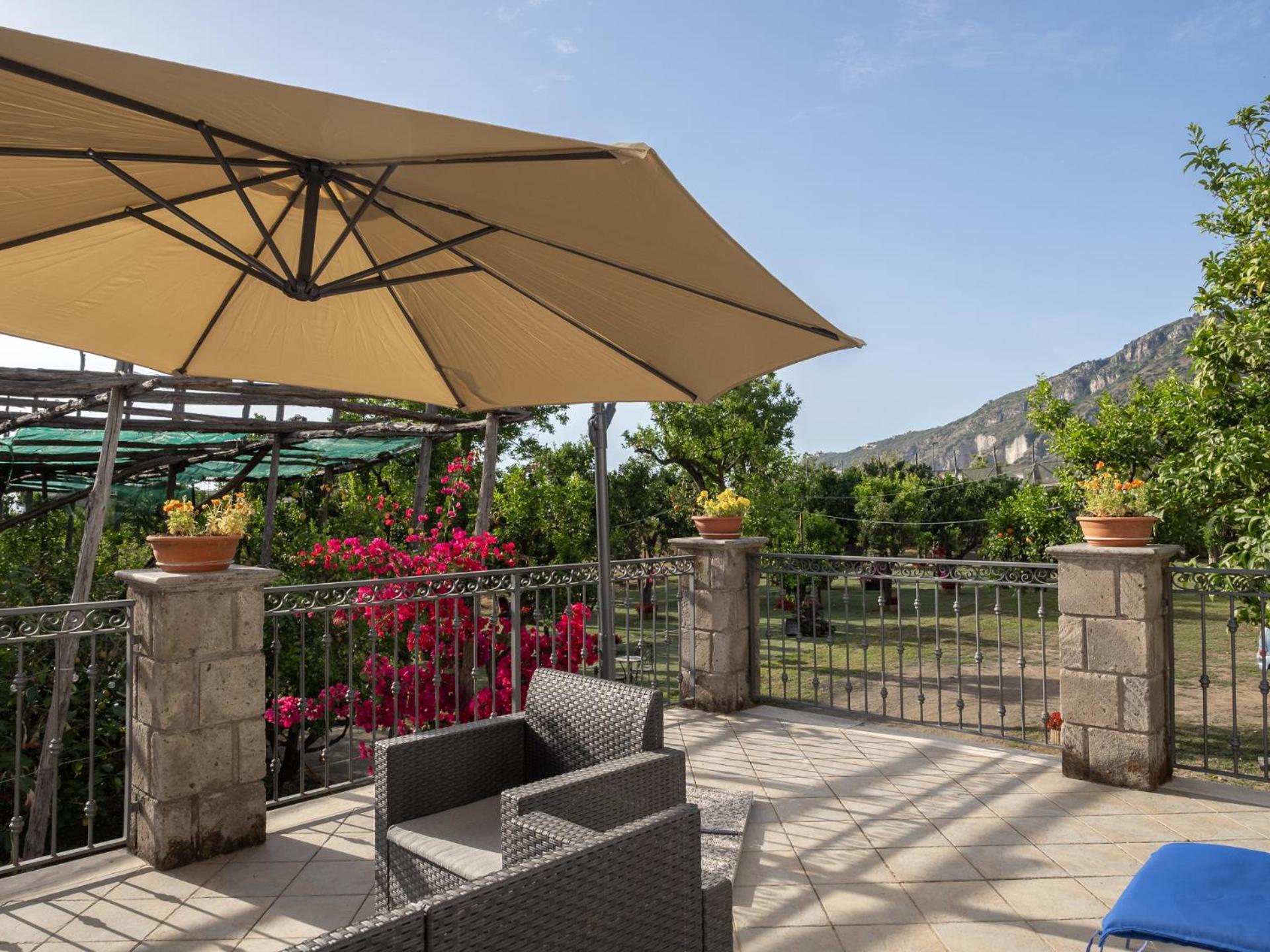 Villa Giardino Di Nonno Lucio - Surrounded By Lemon Tree à Piano di Sorrento Extérieur photo